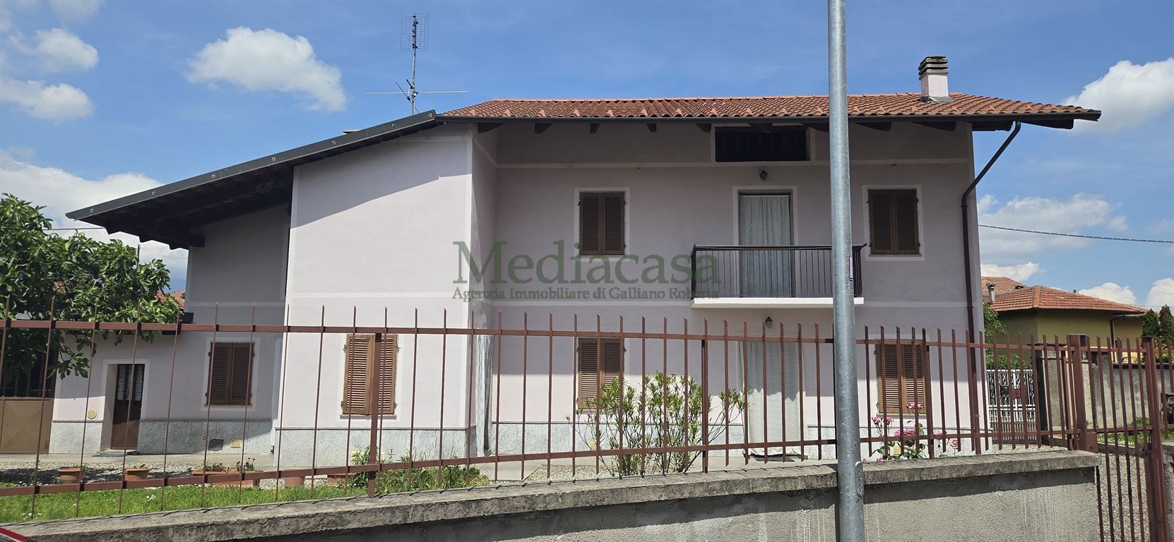 Casa Indipendente comoda ai servizi